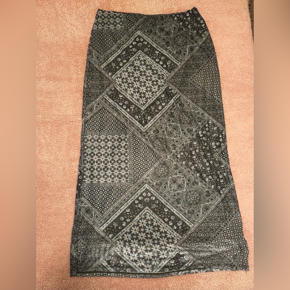 No Boundaries Olive Green Patterned Skirt